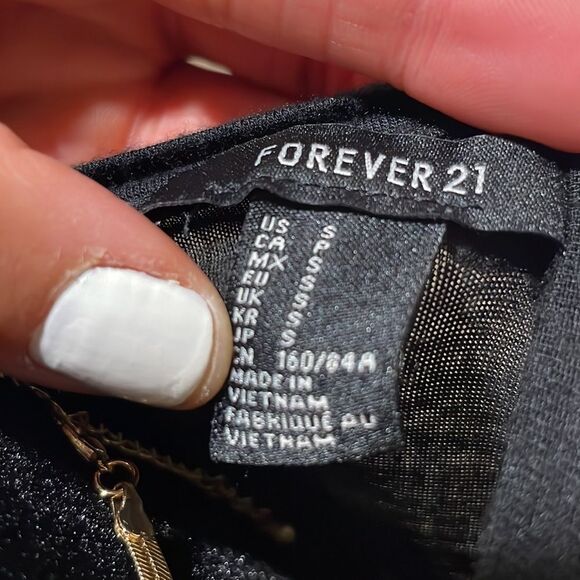 Forever 21 Blouse - Picture 10 of 10